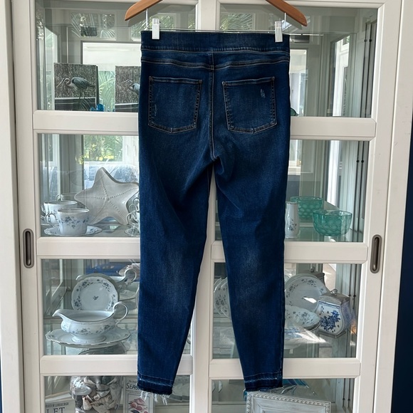 SPANX Distressed Ankle Skinny Jeans Medium Wash Size Medium - Picture 11 of 14